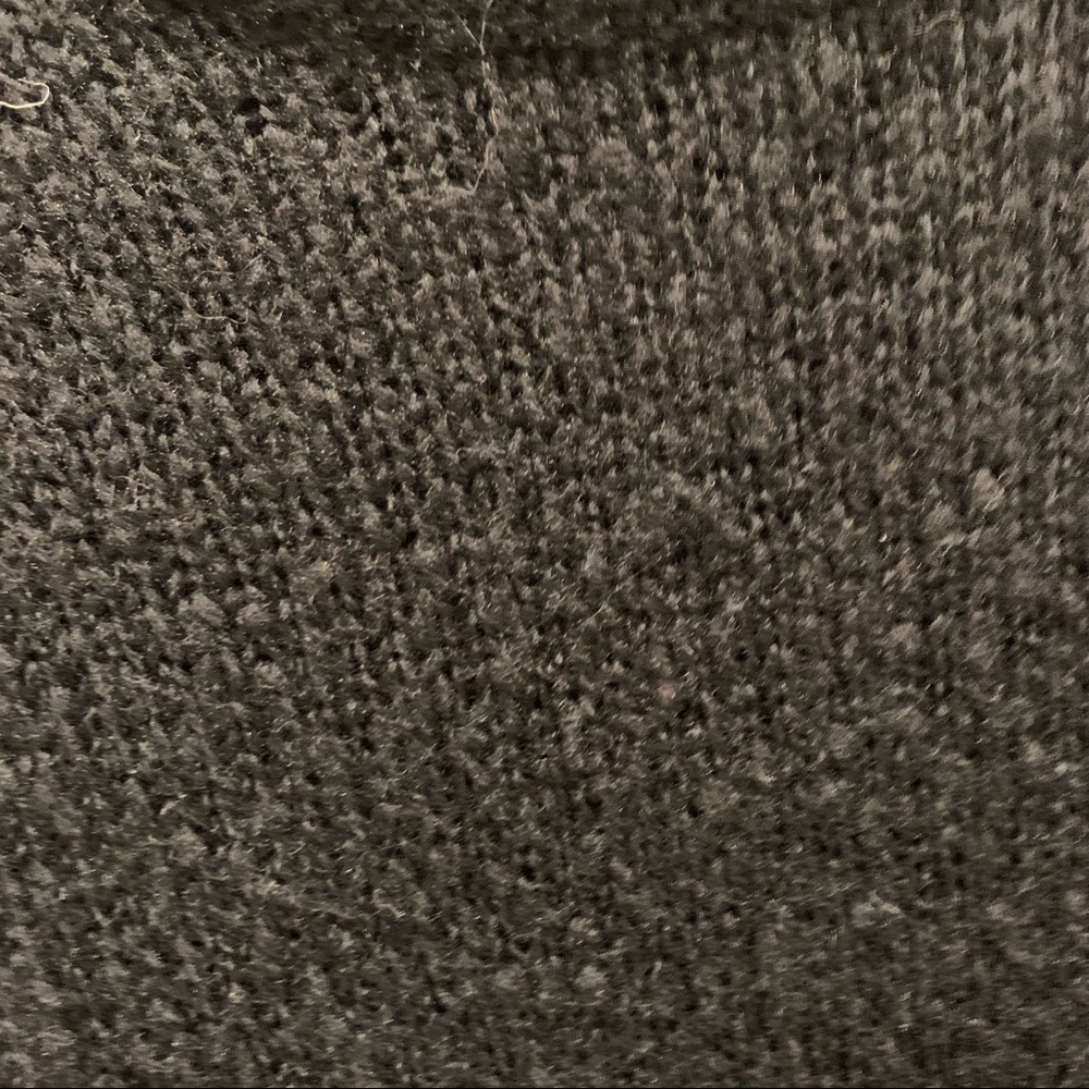 knit sweater - Picture 2 of 3